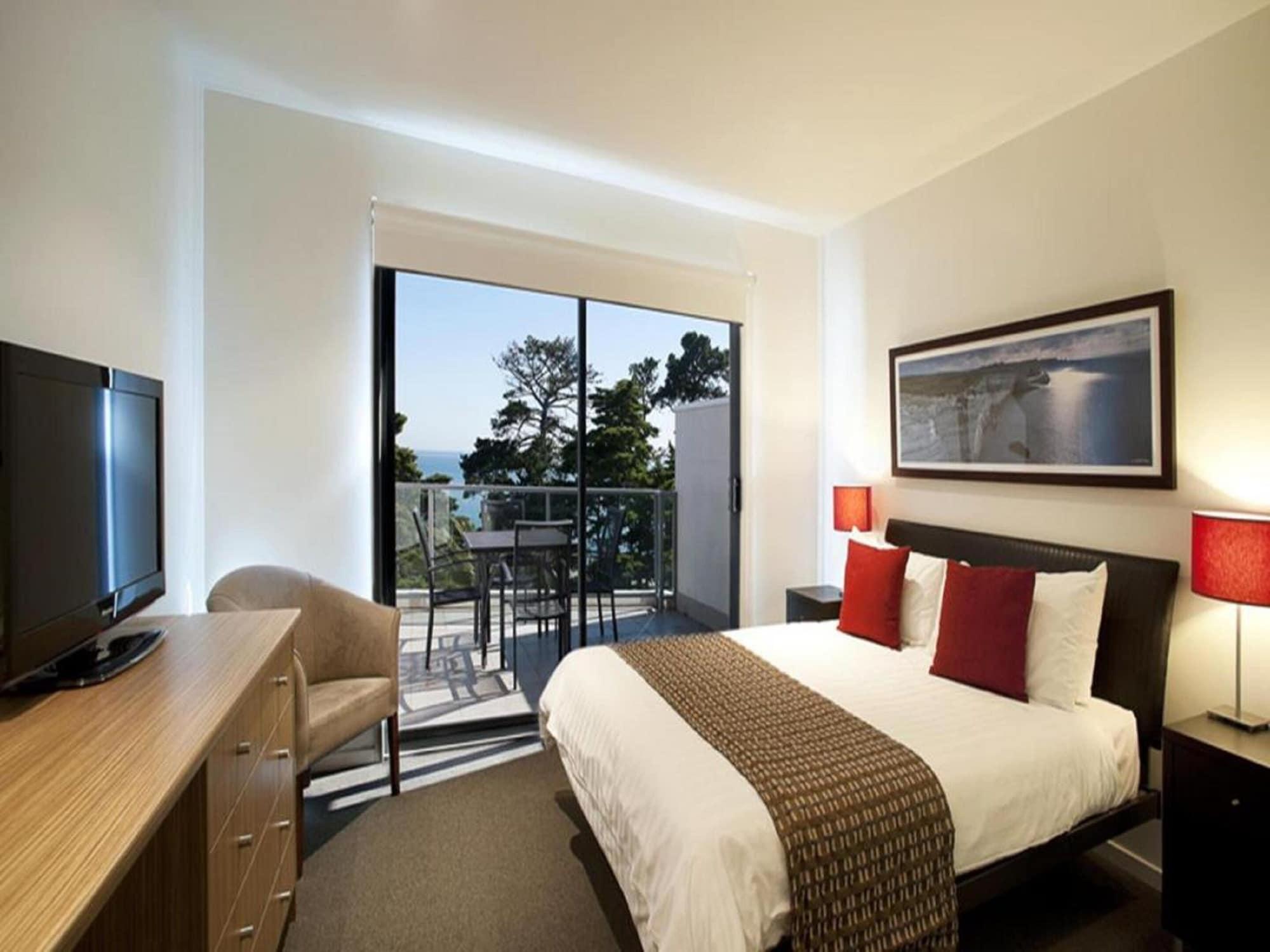 The Waves Apartments Каус Екстер'єр фото