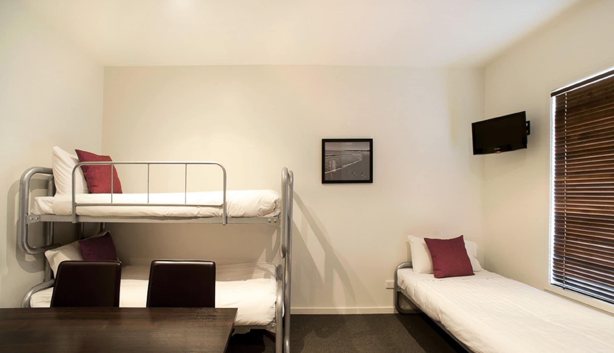 The Waves Apartments Каус Екстер'єр фото