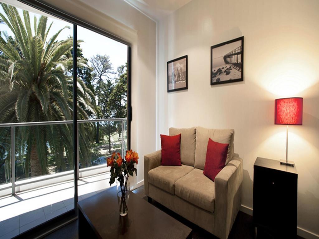 The Waves Apartments Каус Екстер'єр фото