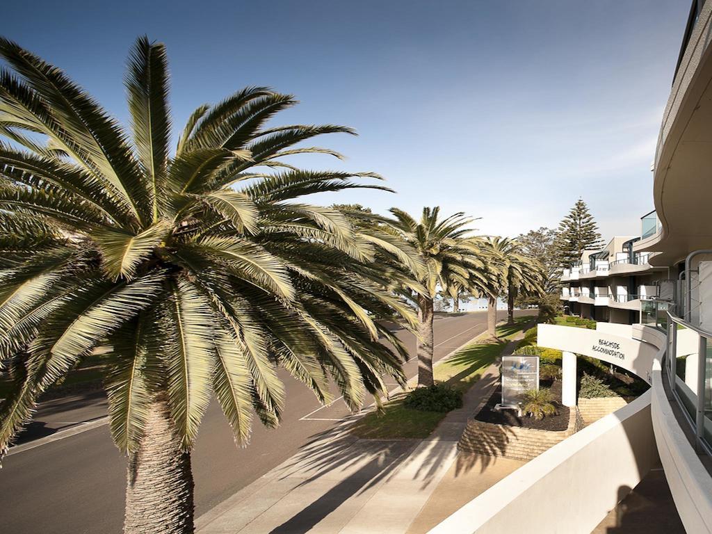 The Waves Apartments Каус Екстер'єр фото