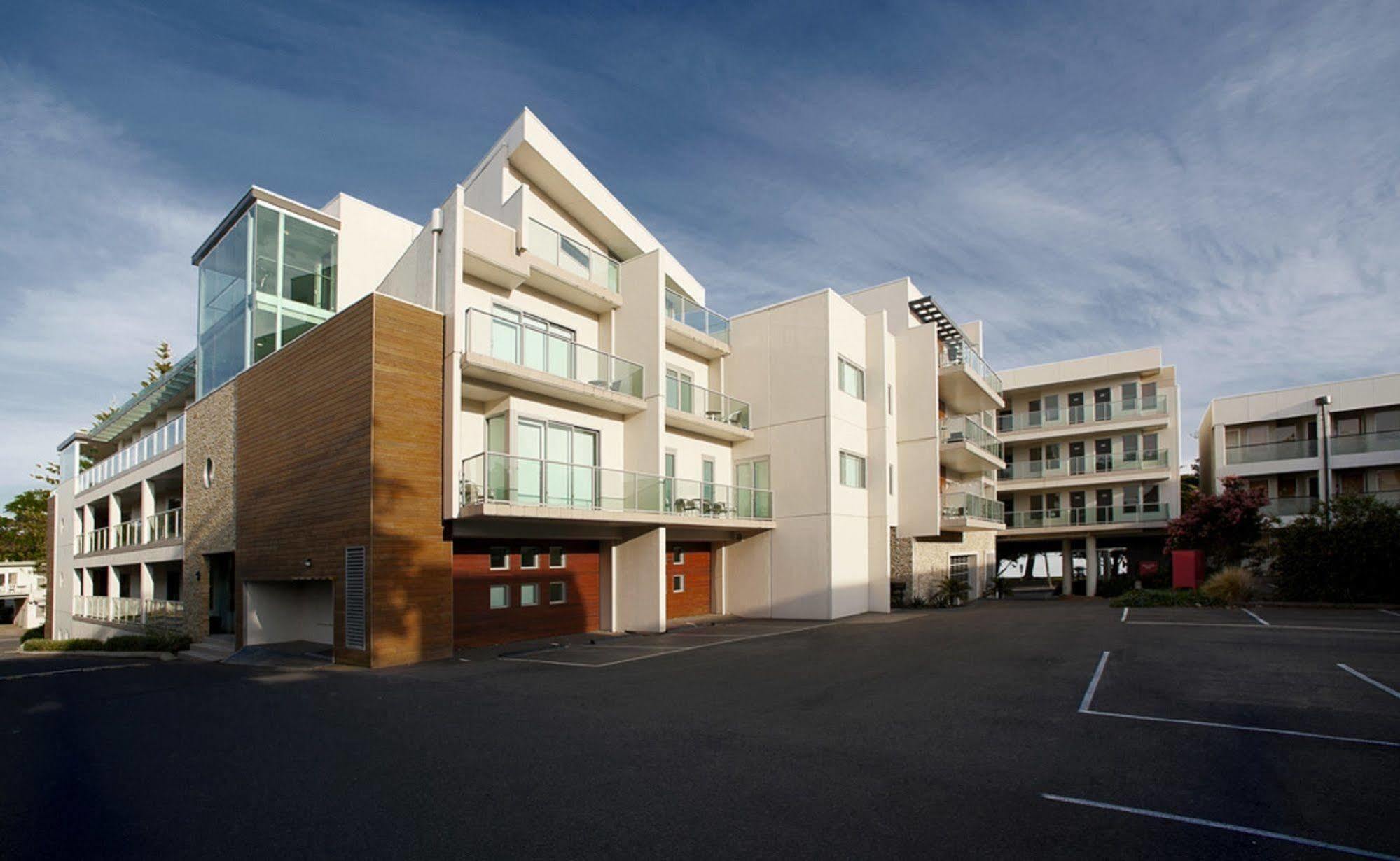 The Waves Apartments Каус Екстер'єр фото